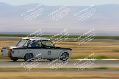 media/May-21-2022-VARA (Sat) [[2ae38a3649]]/group 4/Flag race club corner/